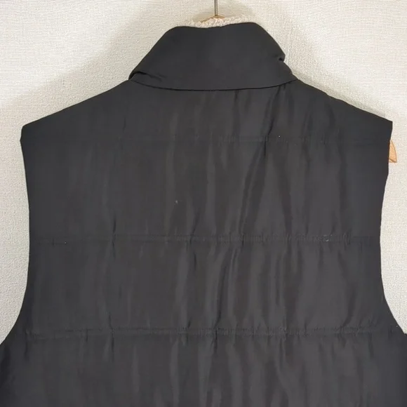 Ruff Hewn Men's Sherpa Collar Lined Black Puffer Vest Size Medium EUC - Picture 8 of 12